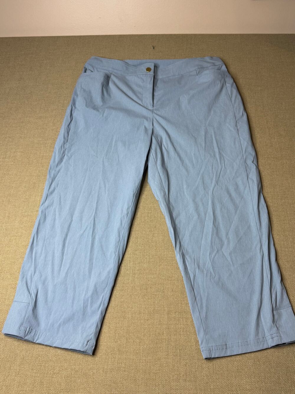 Chico’s Zenergy Pants 1P Womens Petite Blue Cropped Capri Stretch Pull On